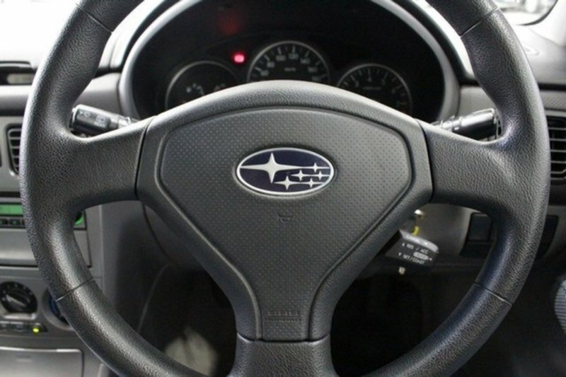 2005 SUBARU FORESTER X MY05
