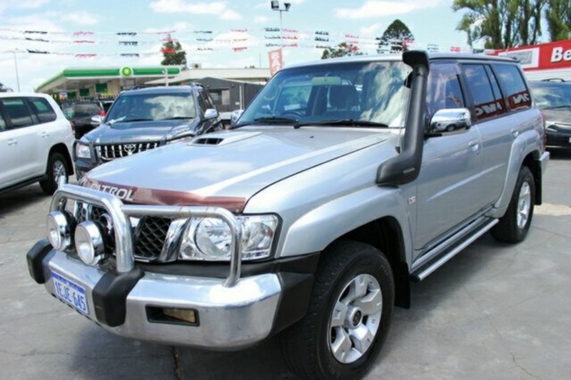 2006 NISSAN PATROL ST 4X4