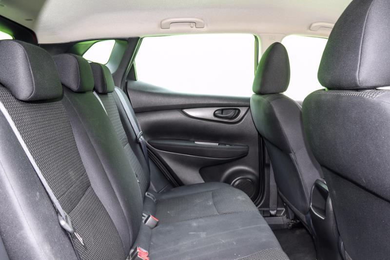 2015 NISSAN QASHQAI