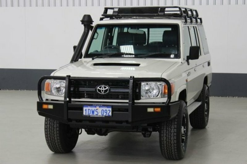 2012 TOYOTA LANDCRUISER WORKMATE (4x4) VDJ76R MY12 UPDATE