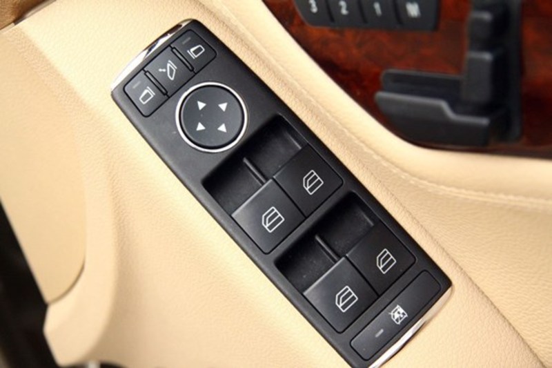 2008 MERCEDES-BENZ C280 ELEGANCE W204