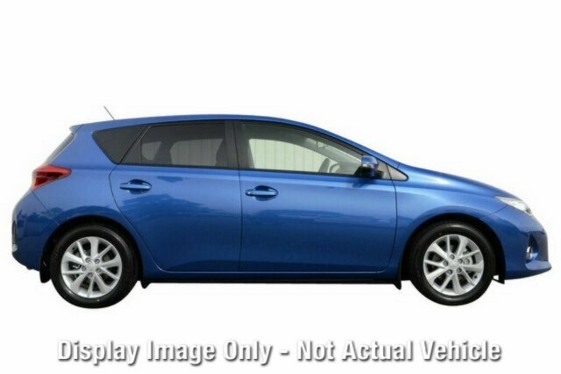 2013 TOYOTA COROLLA ASCENT SPORT ZRE182R