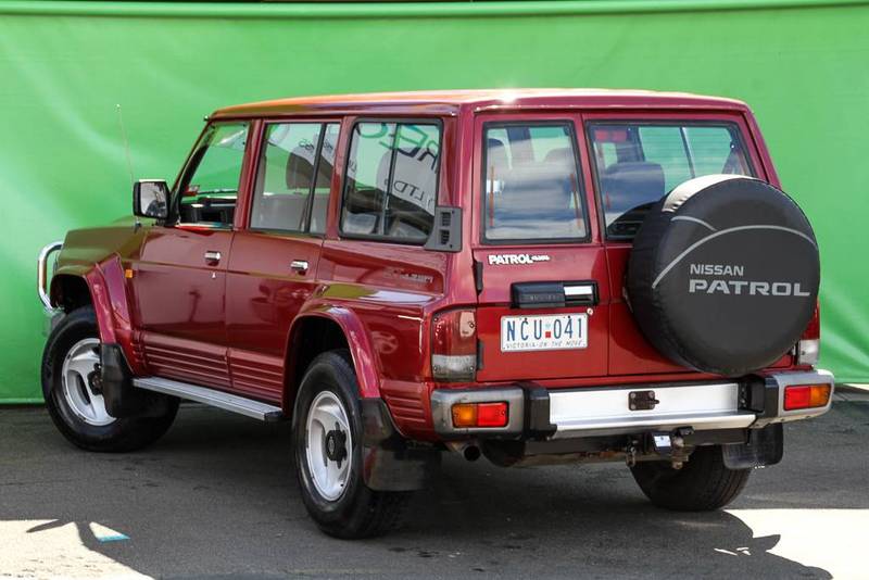 1994 NISSAN PATROL ST (4x4) GQ