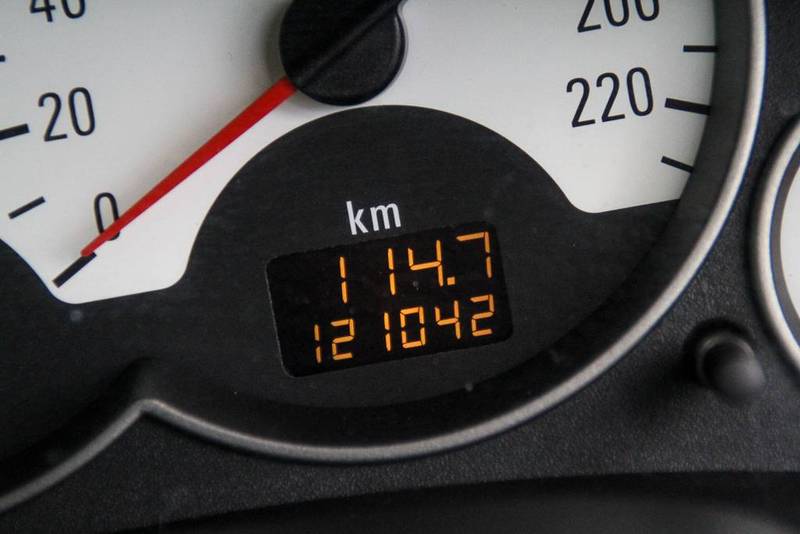 2001 HOLDEN BARINA SRi XC