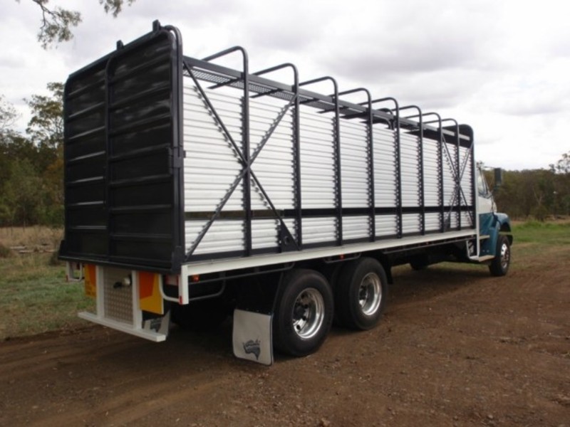 2003 STERLING Truck
