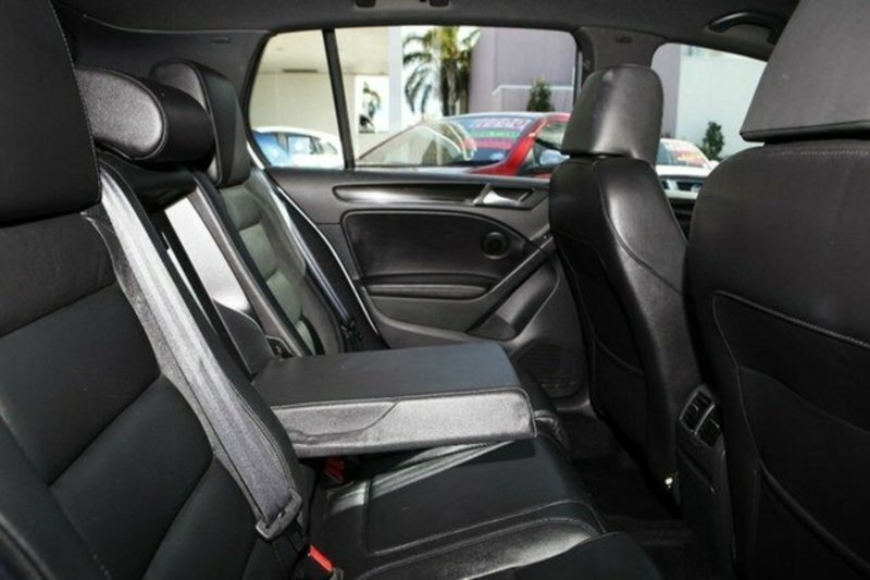 2012 VOLKSWAGEN GOLF GTi 1K MY12