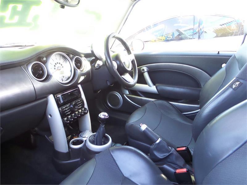 2004 MINI Hatch Cooper S R53