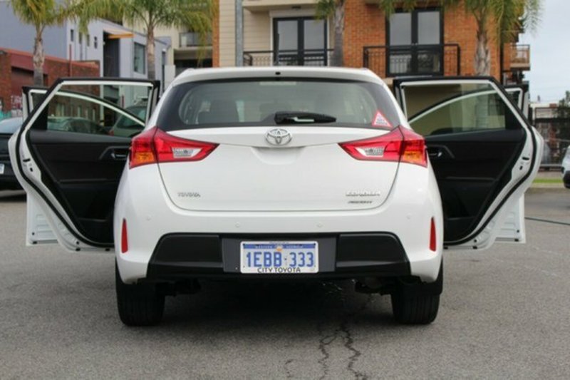 2012 TOYOTA COROLLA ASCENT ZRE182R