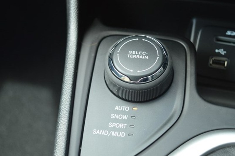 2015 JEEP CHEROKEE LONGITUDE KL