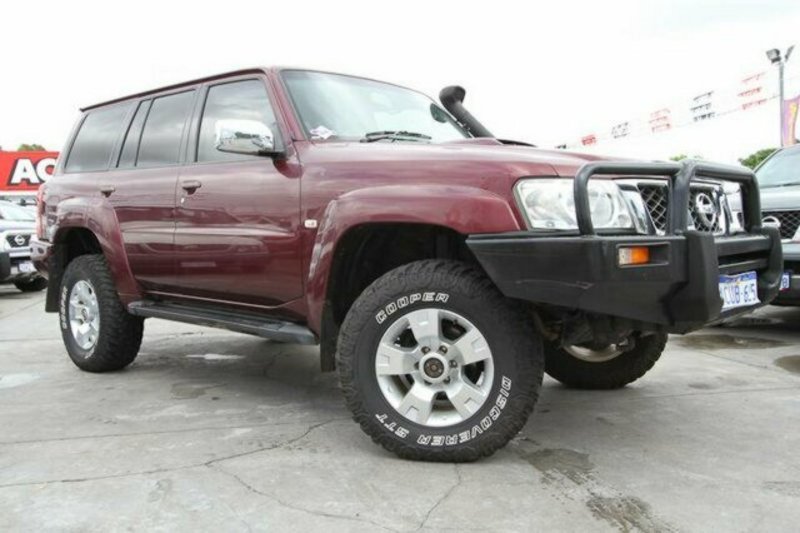 2005 NISSAN PATROL ST