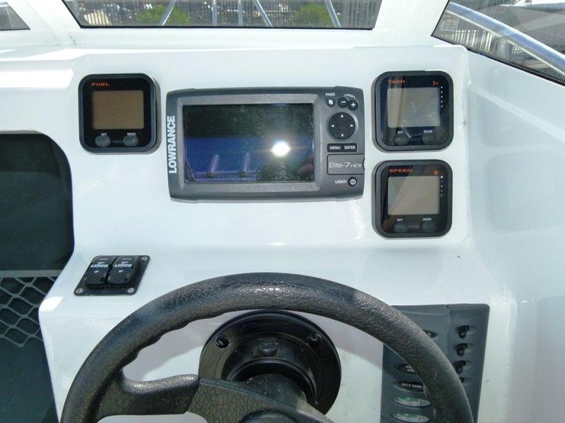 Southbound 650 FISHING DIVING OFFSHORE WALK AROUND " BRAND NEW " READY TO GO