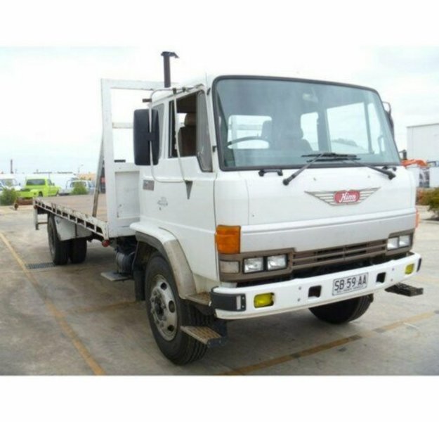 1989 HINO 289 FF Ranger 8 Truck