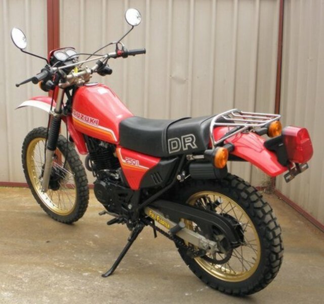 1983 SUZUKI DR250S