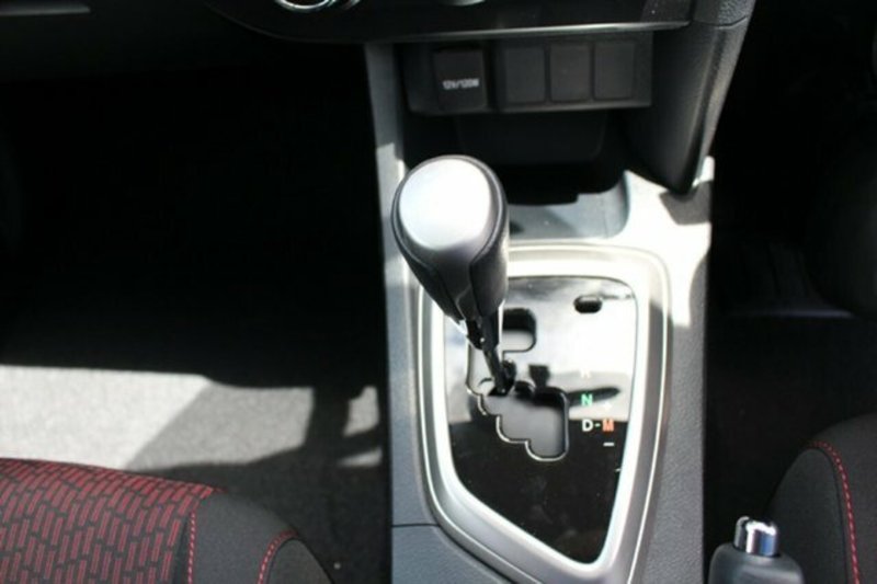 2014 TOYOTA COROLLA LEVIN SX ZRE182R