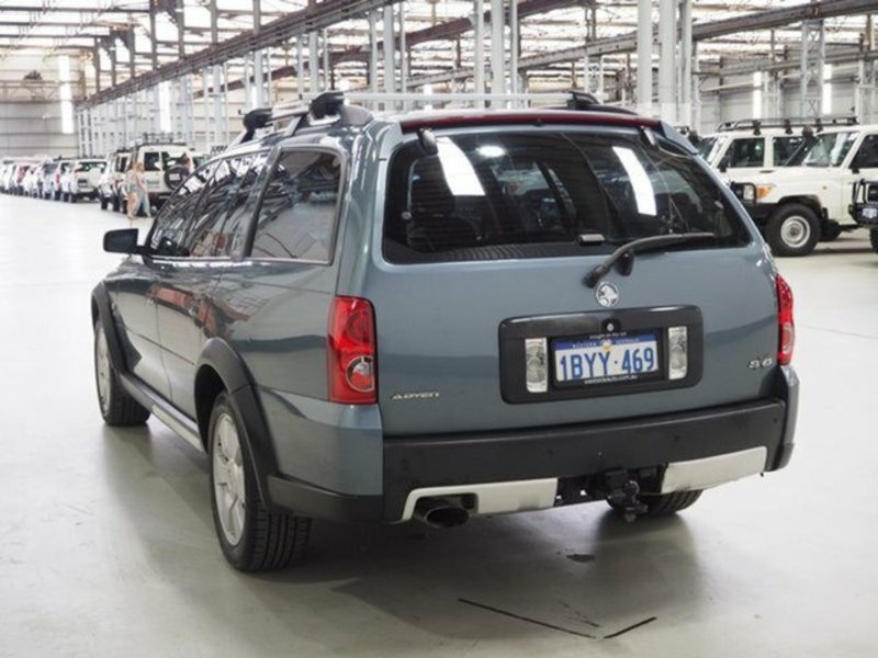 2005 HOLDEN ADVENTRA SX6 VZ