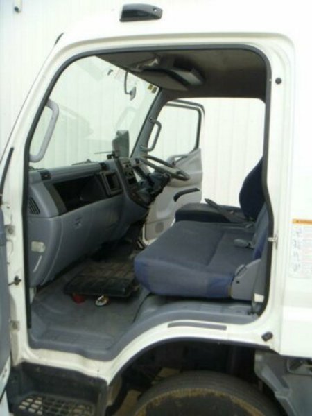 2008 MITSUBISHI FUSO CANTER