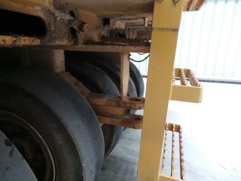 1979 MOORE SP1511 ROLLER