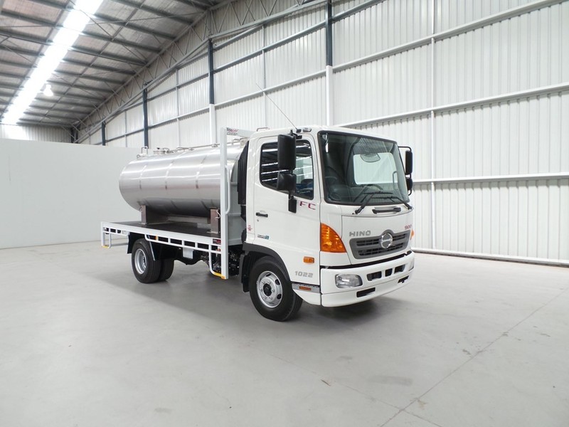 2017 HINO FC 1022-500 Series FC 1022-500 Series Truck