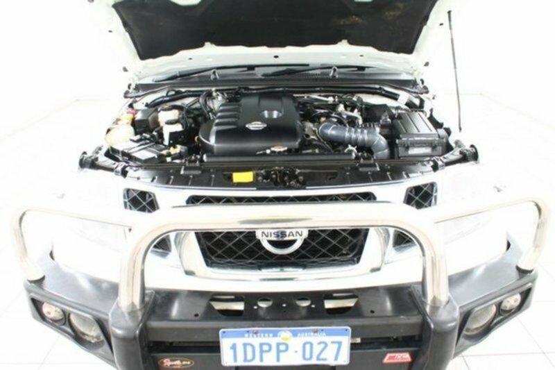 2011 NISSAN NAVARA ST-X (4x4) D40 SERIES 4