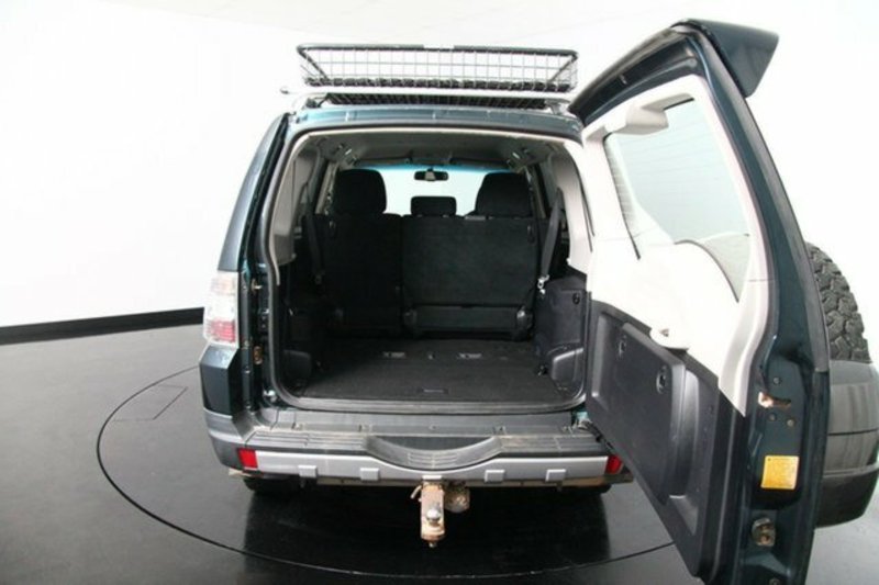 2007 MITSUBISHI PAJERO VR-X LWB (4x4) NS