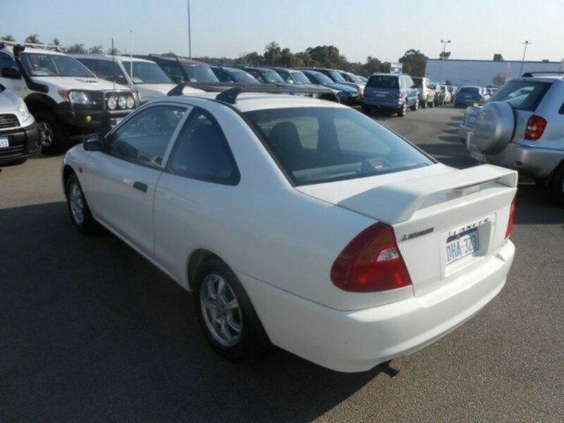 2002 MITSUBISHI LANCER GLi CE