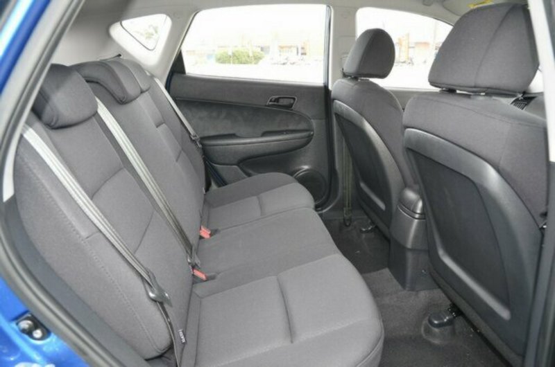 2010 HYUNDAI i30 TROPHY FD MY11