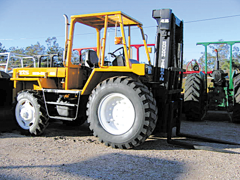 4X4 FORKLIFT #2164