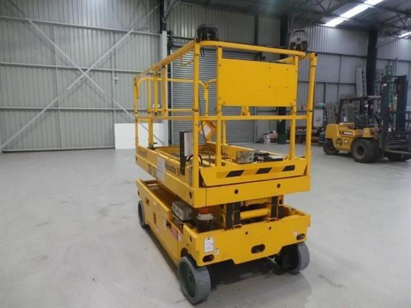 2003 HAULOTTE COMPACT 8W SCISSOR LIFT