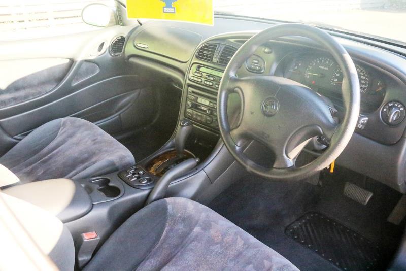 2000 HOLDEN COMMODORE Berlina VT II