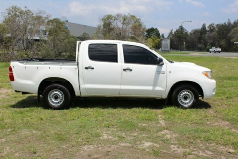 2006 TOYOTA HILUX SR KUN16R MY05