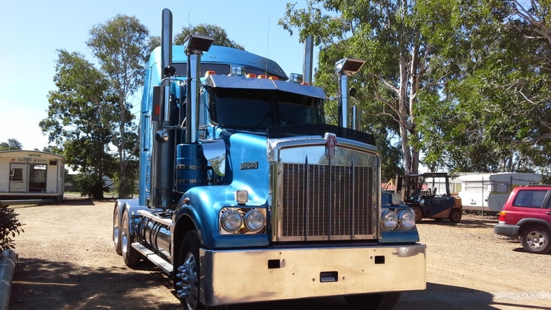 2006 KENWORTH T404 (6x4) 1102