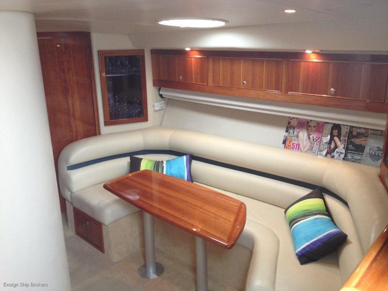 Riviera M430 Sports Cruiser