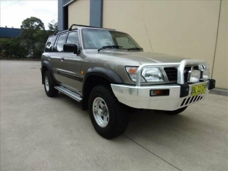 1999 NISSAN PATROL ST (4x4) GU