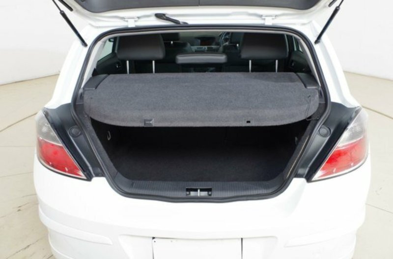 2010 HOLDEN ASTRA SRi AH MY09