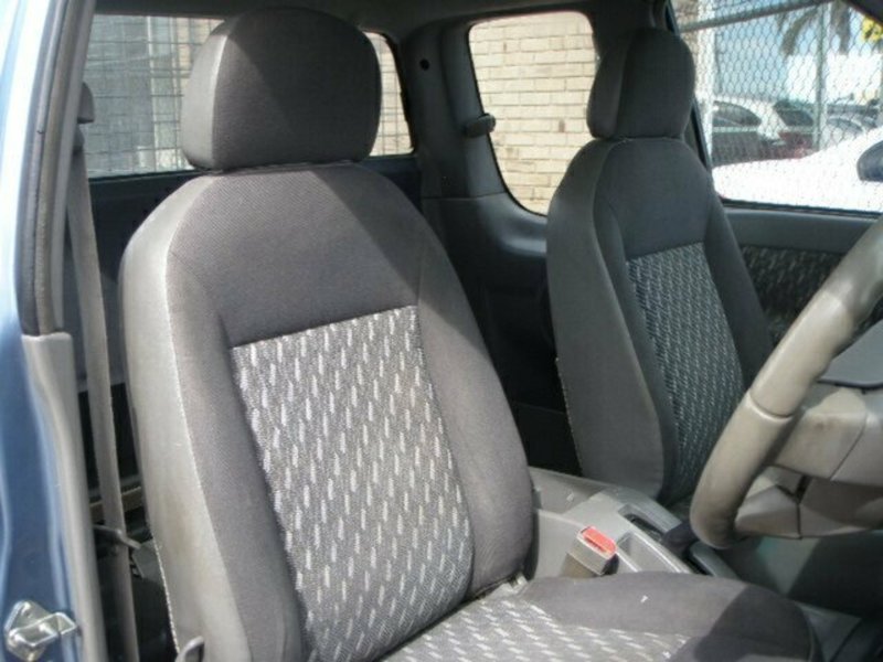 2004 HOLDEN RODEO LX (4x4) RA