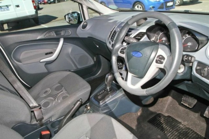 2012 FORD FIESTA LX PwrShift WT