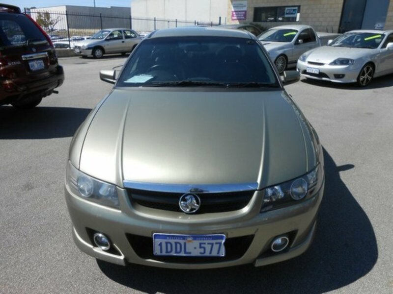 2005 HOLDEN CALAIS VZ