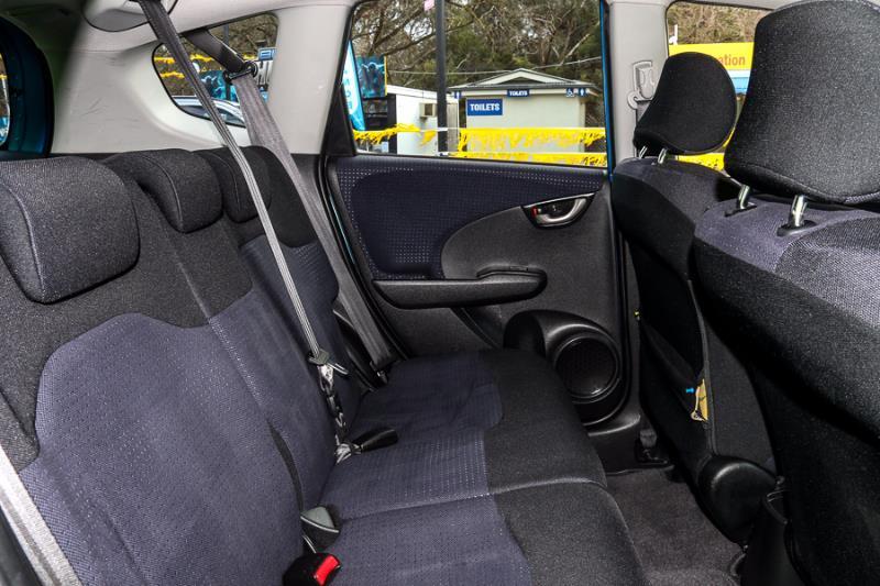 2009 HONDA JAZZ GLi GE