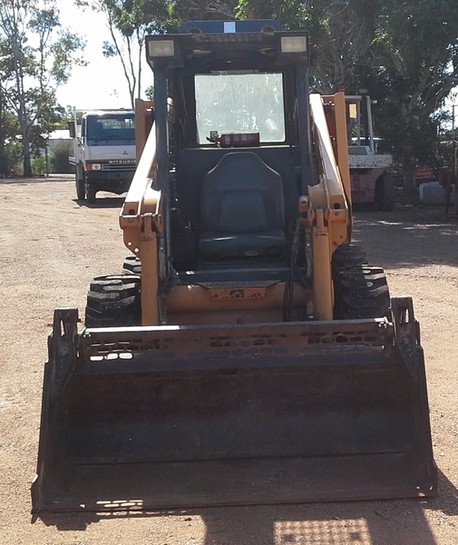 CASE 40XT SKID STEER #R1784