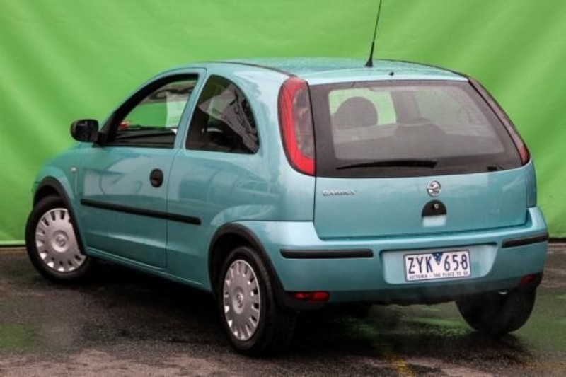 2004 HOLDEN BARINA SXi XC MY04