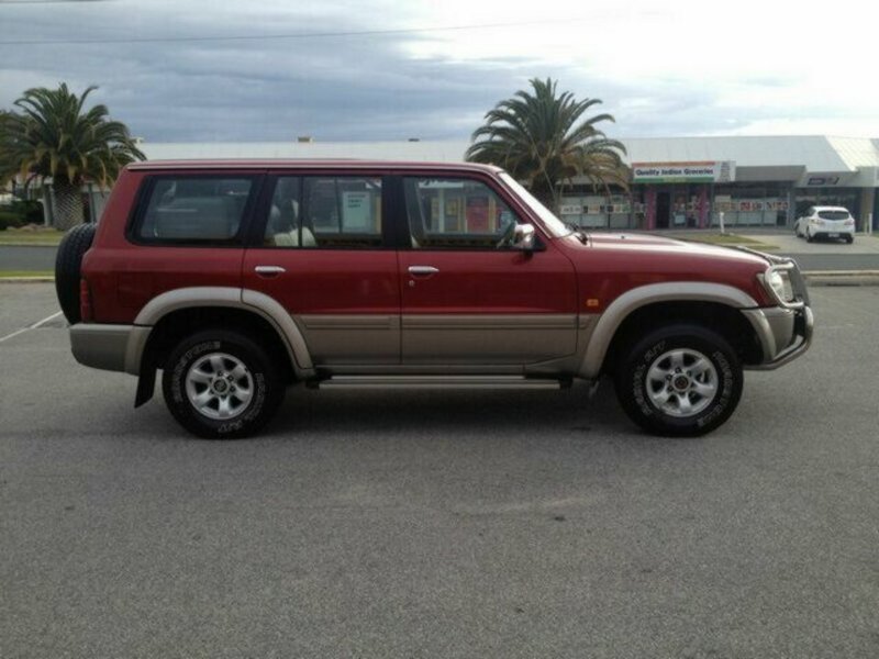 1999 NISSAN PATROL ST (4x4) GU