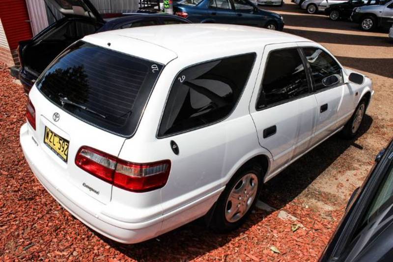 2000 TOYOTA CAMRY CONQUEST SXV20R