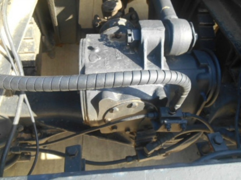 1977 MACK R600 SERIES R600 SERIES Truck