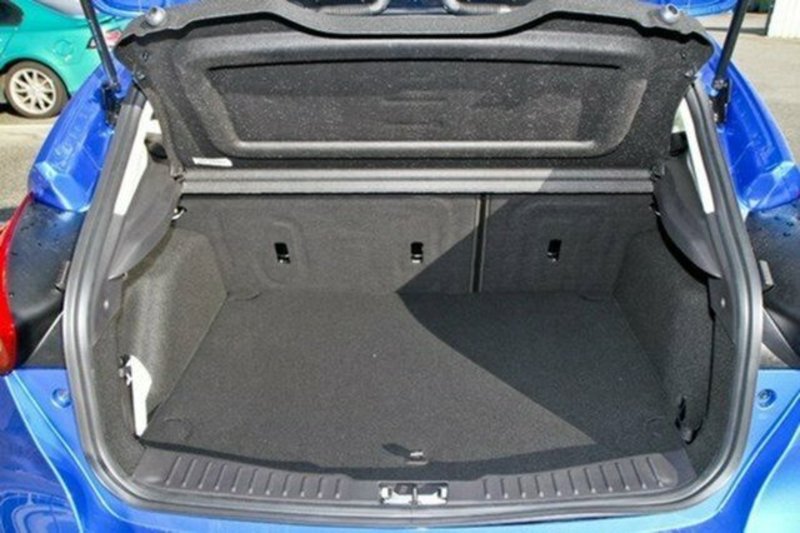 2016 FORD FOCUS Trend LZ