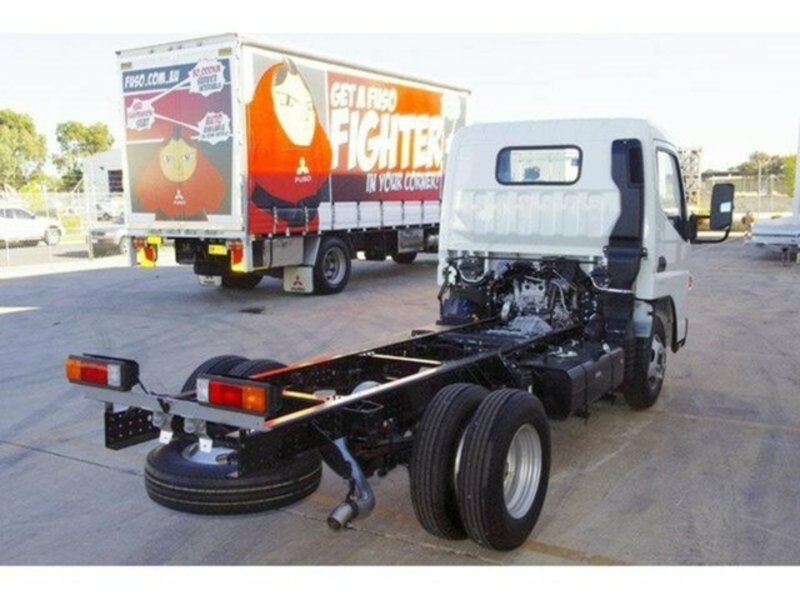MITSUBISHI FUSO 413 CITY CAB