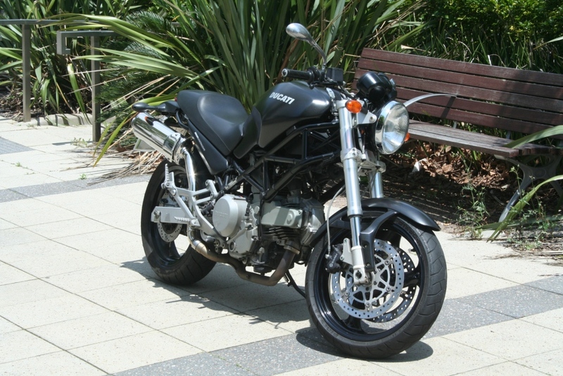 2005 DUCATI MONSTER DARK 620 i.e. MY05