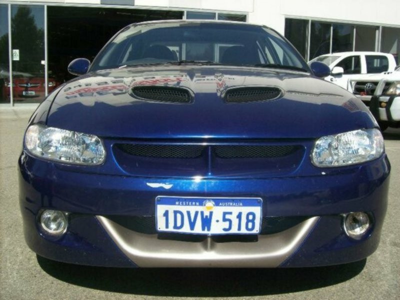 1999 HSV XU6 VTII