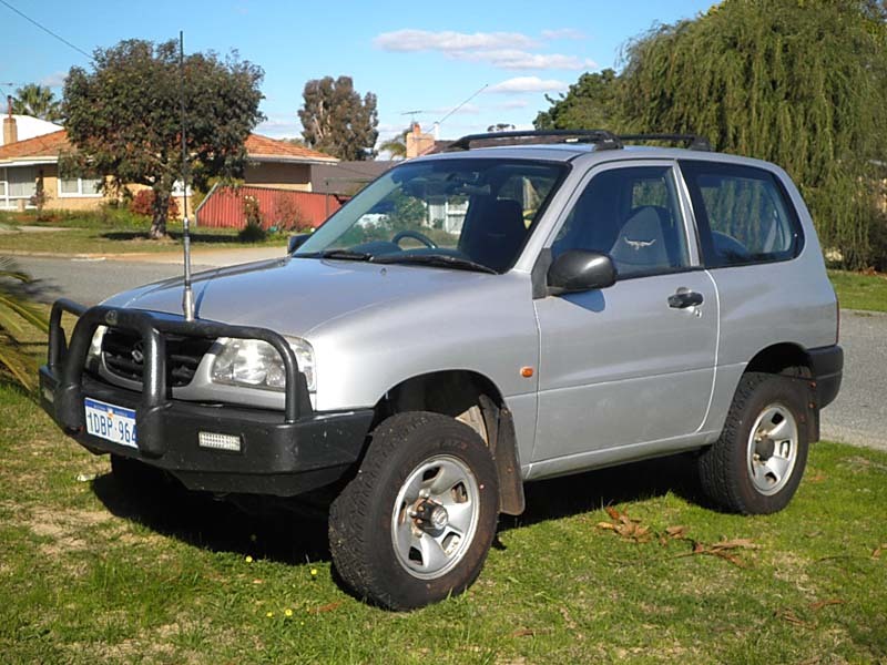 2003 SUZUKI GRAND VITARA SPORTS (4x4)