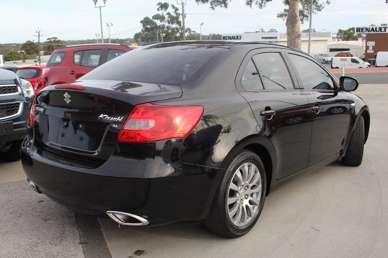 2010 SUZUKI KIZASHI XL FR