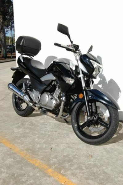 2013 SUZUKI 250CC INAZUMA 250 (GW250) L3